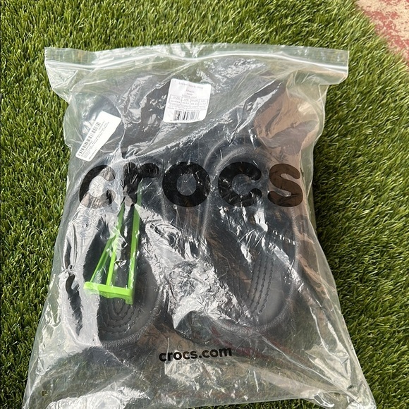 Crocs Adult Bistro Clogs Slip Resistant Work Shoes unisex Mens 13 or Women’s 15 - Picture 2 of 6